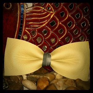 Handmade genuine leather bow tie